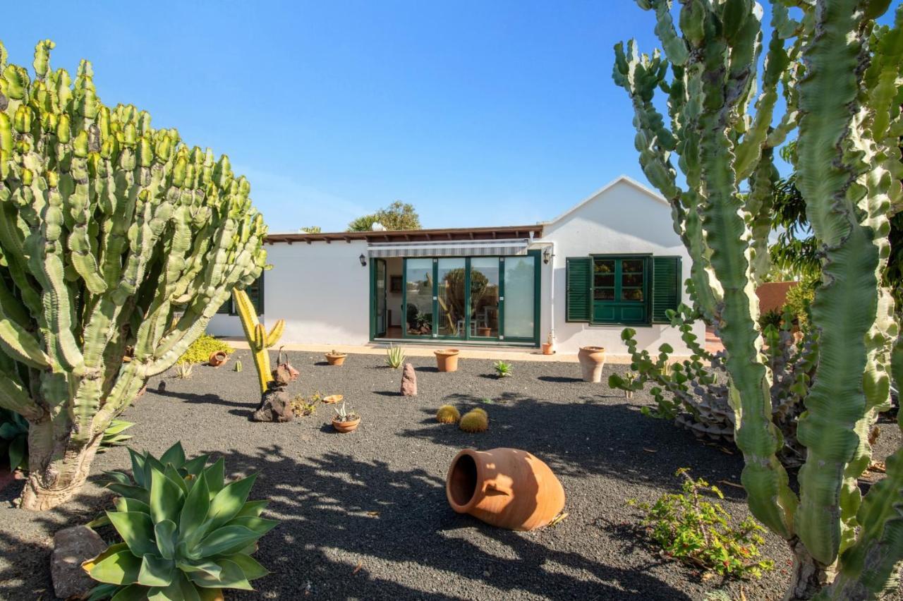 Villa Sarita Sol By Villa Plus Playa Blanca  Kültér fotó